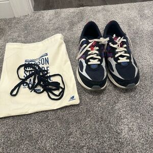 New Balance Kith 990v6 “Rangers” size 9.5